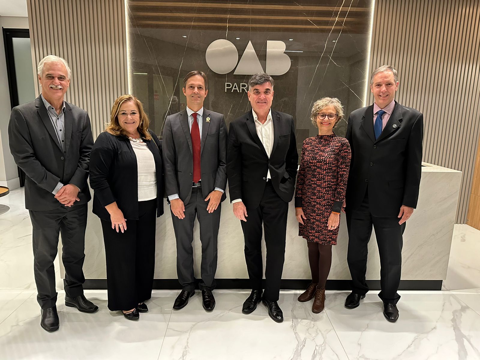 VISITA À OAB